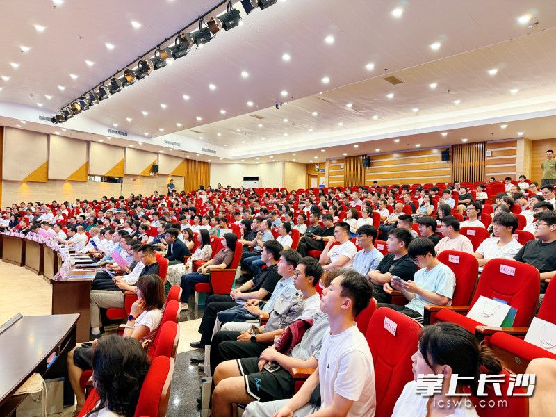 活动现场。 活动现场。