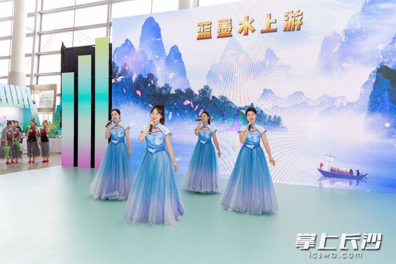 7月8日，2026“三湘四水·相约湖南 市州风情周周看”第二季在长沙机场启幕。 均为通讯员供图