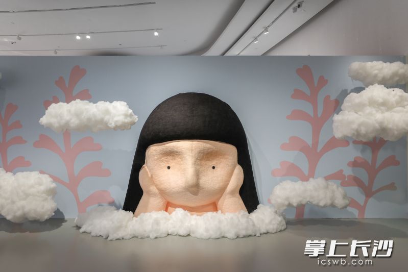 7月24日，“柔软的世界：骆馅饼纤维艺术展”在梅溪湖艺术博物馆启幕。除署名外均为 通讯员 华剑 供图