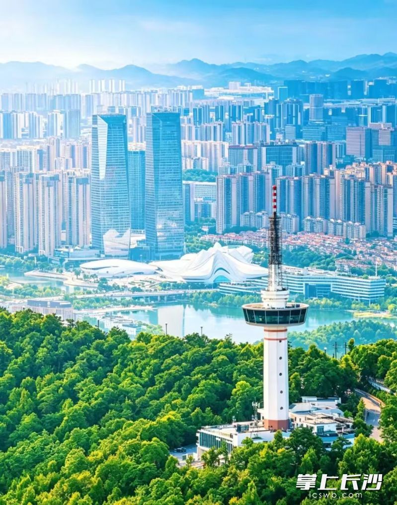 湖南湘江新区锚定绿色低碳发展方向，纵深推进蓝天、碧水、净土保卫战。均为 资料图片
