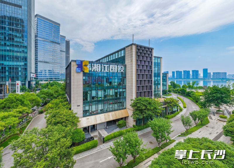 湘江国投持续跟进临一云川的发展需求，在产能扩建、供应链本土化、应用场景拓展等方面提供深度赋能。湘江早报全媒体记者 罗钟杰 摄