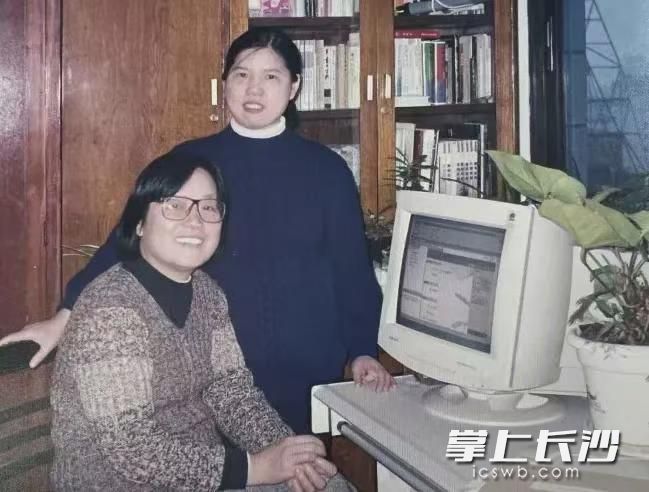 当年在工作中的蔡皋 均为受访者 供图