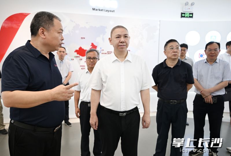 刘新良在长沙族兴新材料股份有限公司调研。