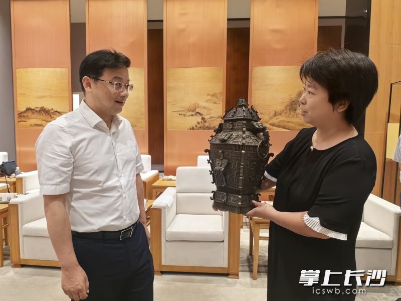 捐赠现场。 均为通讯员供图