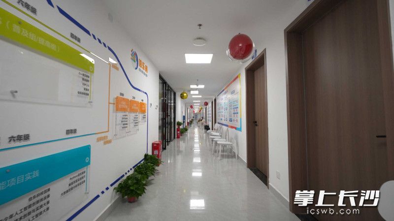 伯乐码工人文化宫教育中心内景。 均为通讯员供图