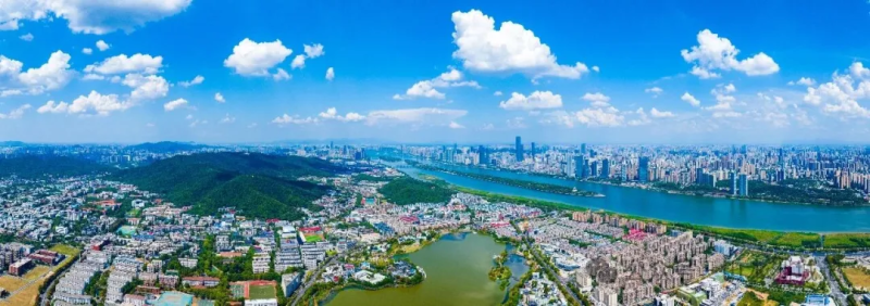 长沙既有“网红感”也有生活质感。