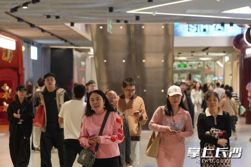 Tx长沙年轻力中心吸引着各个年龄段的顾客。