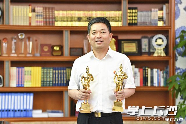 从2011年至今，湖南东方红建设集团先后五获鲁班奖。这是集团董事长雷希文。长沙晚报全媒体记者王志伟 摄