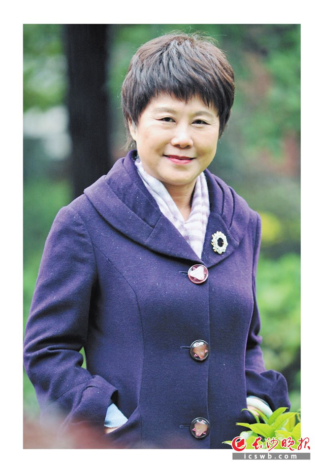 无论是对家庭，对社会，还是对职业，全国道德模范任菲莉都交出了无愧于心的答卷。  长沙晚报全媒体记者 小刘军 摄