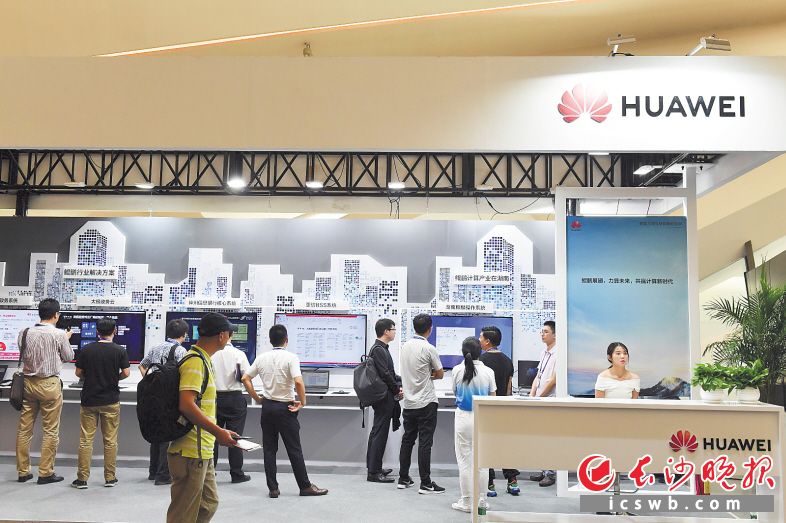 　2019世界计算机创新技术与产品应用成果展现场，多项领先科技成果集中展示了未来的魅力。
