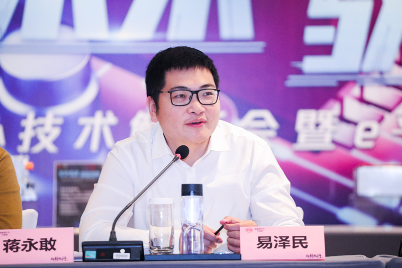 比亚迪汽车销售有限公司公关总监易泽民
