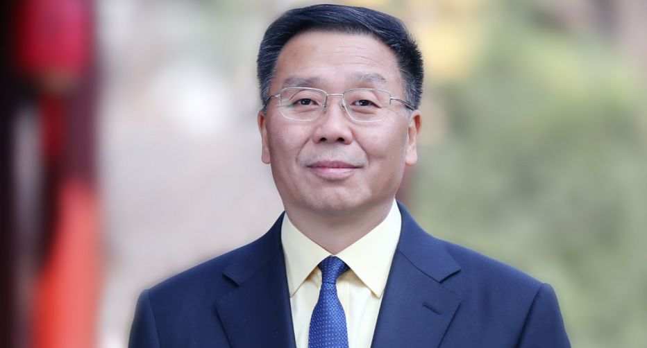 李保芳