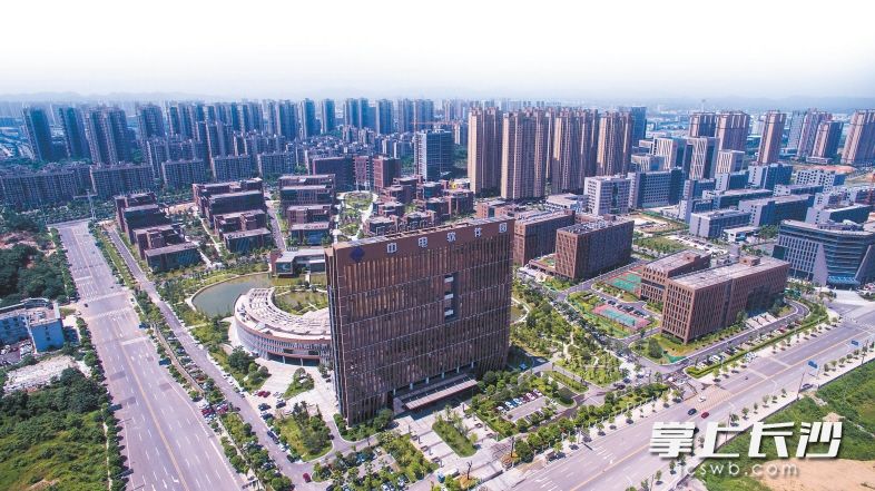 中电软件园是长沙北斗产业主要聚集区 中电软件园是长沙北斗产业主要聚集区