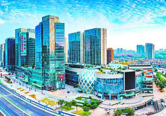 昔日贫穷落后的红星村发展成为商业繁荣的现代化都市。肖 克摄 昔日贫穷落后的红星村发展成为商业繁荣的现代化都市。肖 克摄