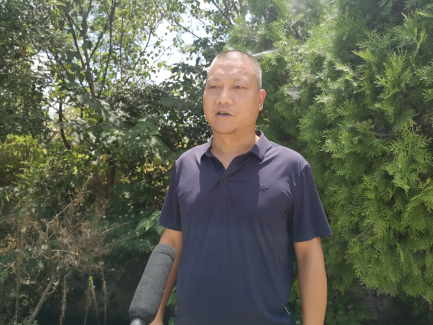 ▲“当时在为他制定脱贫政策的时候，就是从长远来打算的。如今他家能够稳定脱贫，很好。”彭义介绍，现在他家最重要的就是两个孩子的教育问题，一定要让他的两个孩子读书，这个家才有希望。