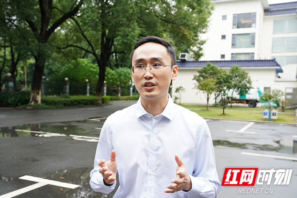 湖南中楚律师事务所执业律师尹浩铭。受访者供图