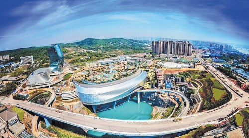 2020年，湘江欢乐城等一批重大项目建成开园。