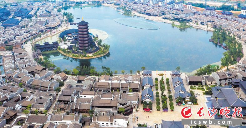 新华联铜官窑景区。
