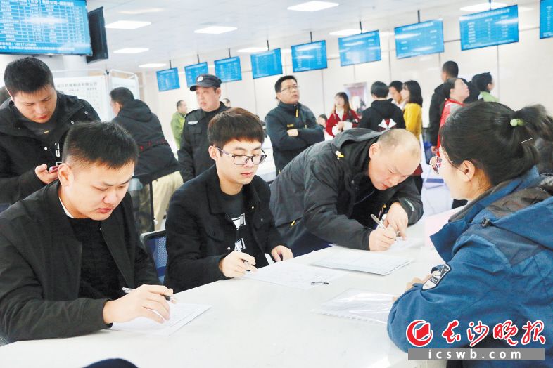 通过“人智驱动” ，今日的长沙县已经成为一方产业人才高地。