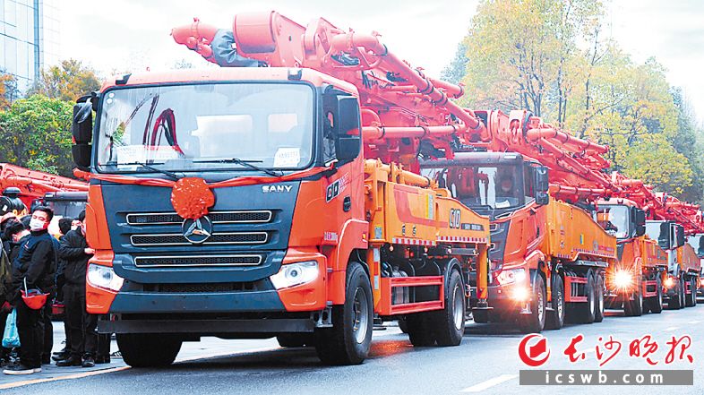 2月17日，三一集团总价值超10亿元，首批600多台三一泵车、车载泵、搅拌车、起重机、旋转钻机等同时发车。