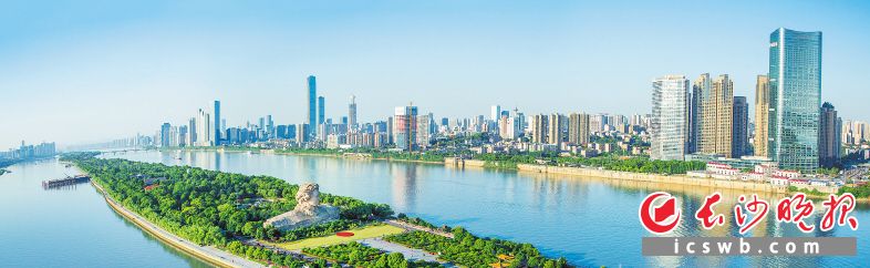 全市奋力实施“三高四新”战略、推进高质量发展、建设现代化新长沙。长沙晚报全媒体记者 邹麟 摄