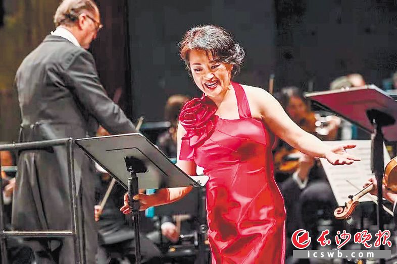 女高音歌唱家郭森 均为长沙音乐厅供图
