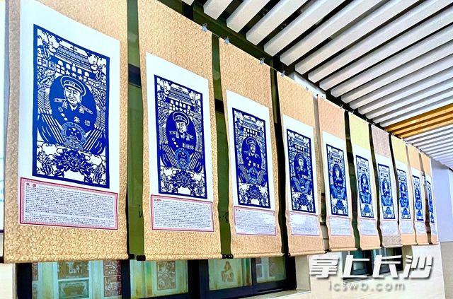 4月28日，雷锋第二小学“百年辉煌——庆祝中国共产党成立100周年剪纸作品展”落下帷幕。