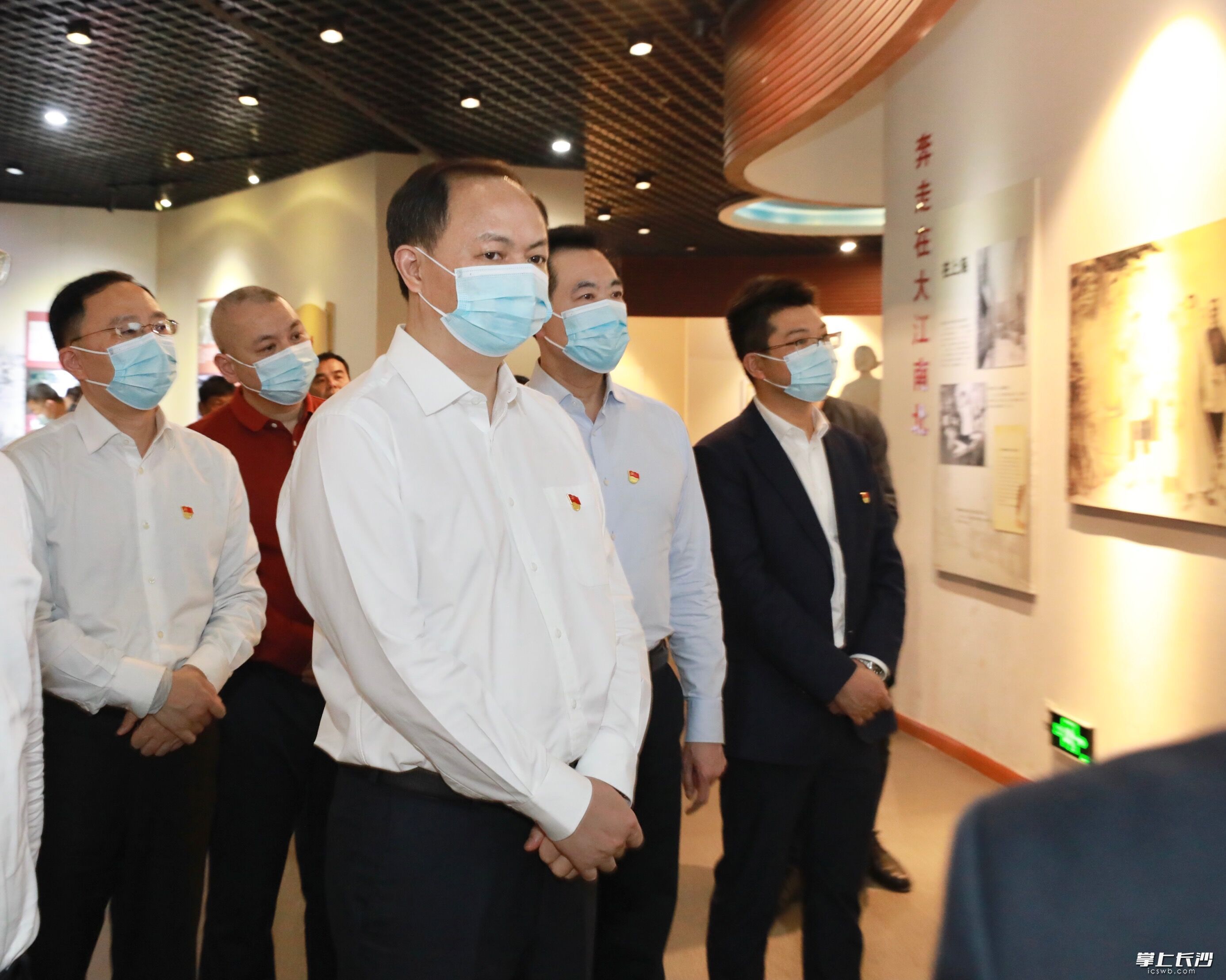 市政府党组理论学习中心组以“学史增信”为主题，赴长沙县开展党史学习教育第二次专题学习。刘书勤摄
