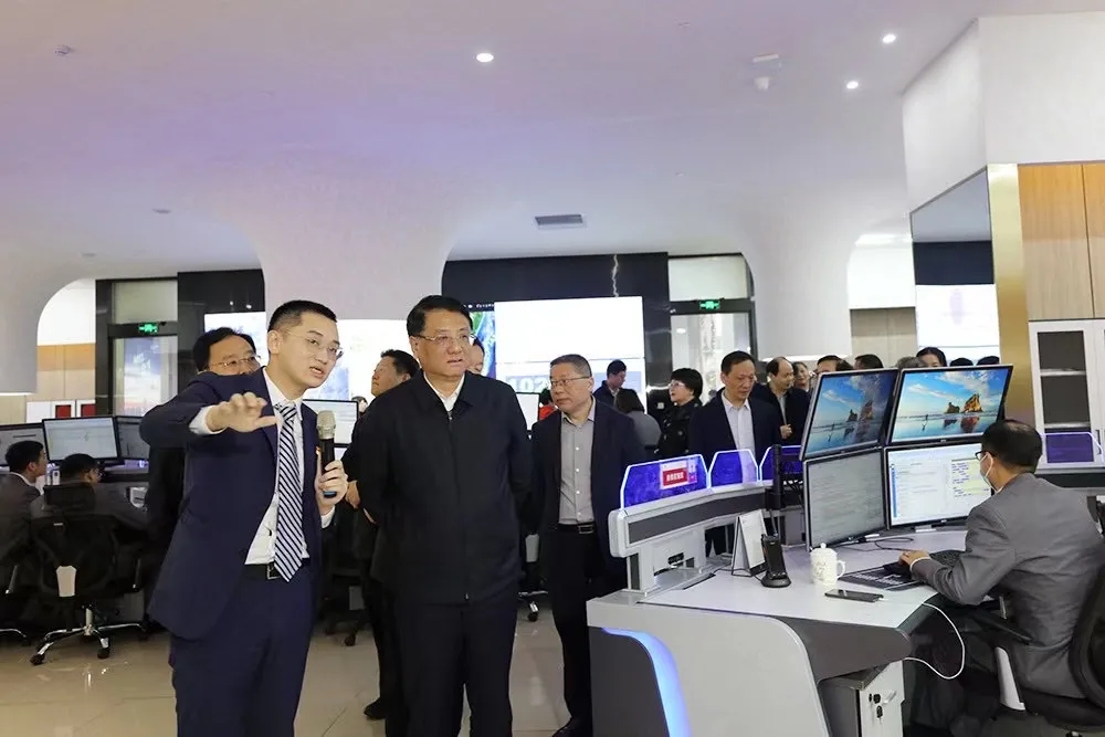 图为调研现场。
