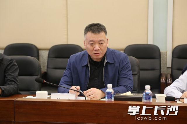 4月29日，长沙高新区召开“五一”假期安全防范工作会议。区管委会副主任帅军参加。