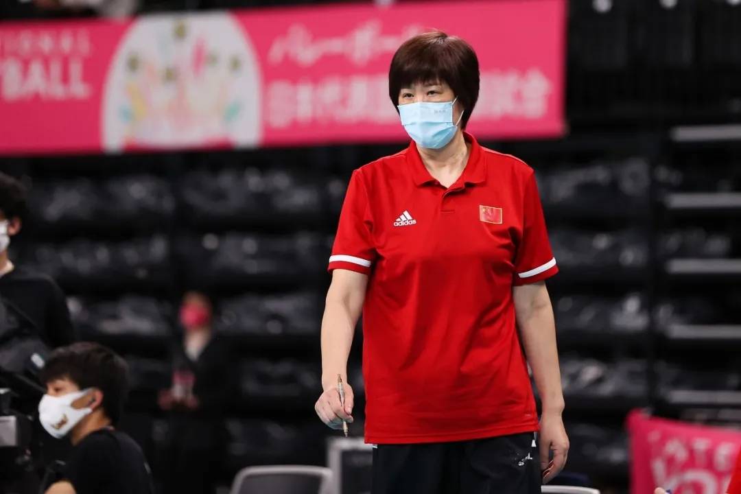 郎平希望考察更多球员的状态