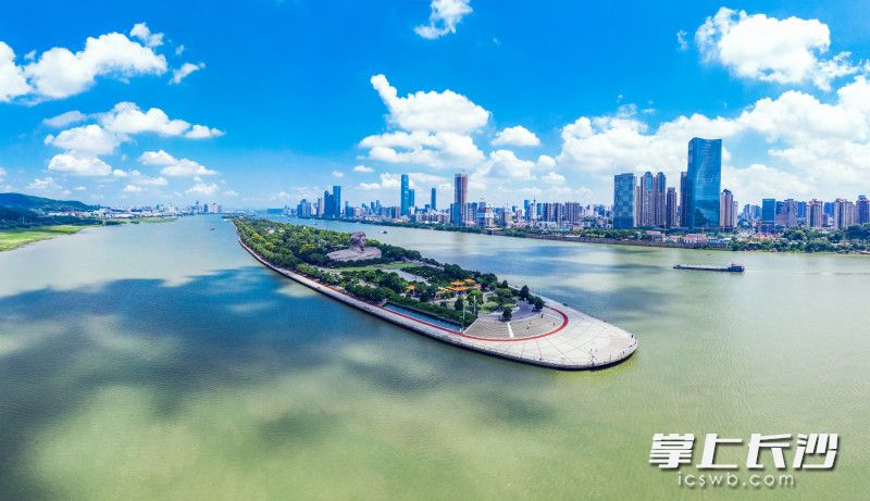 一江碧水，串起长株潭三市。