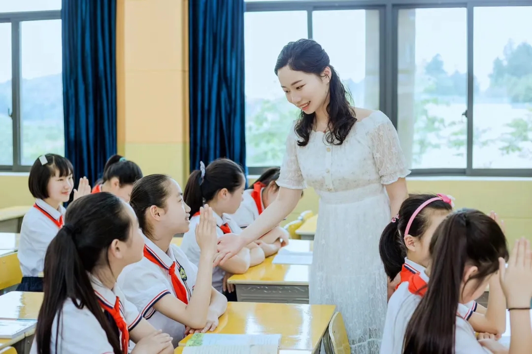 ▲讲述者感言：传承革命信仰，践行革命精神，关注祖国花朵，培育优秀接班人！