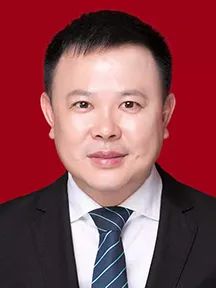 李晓彤