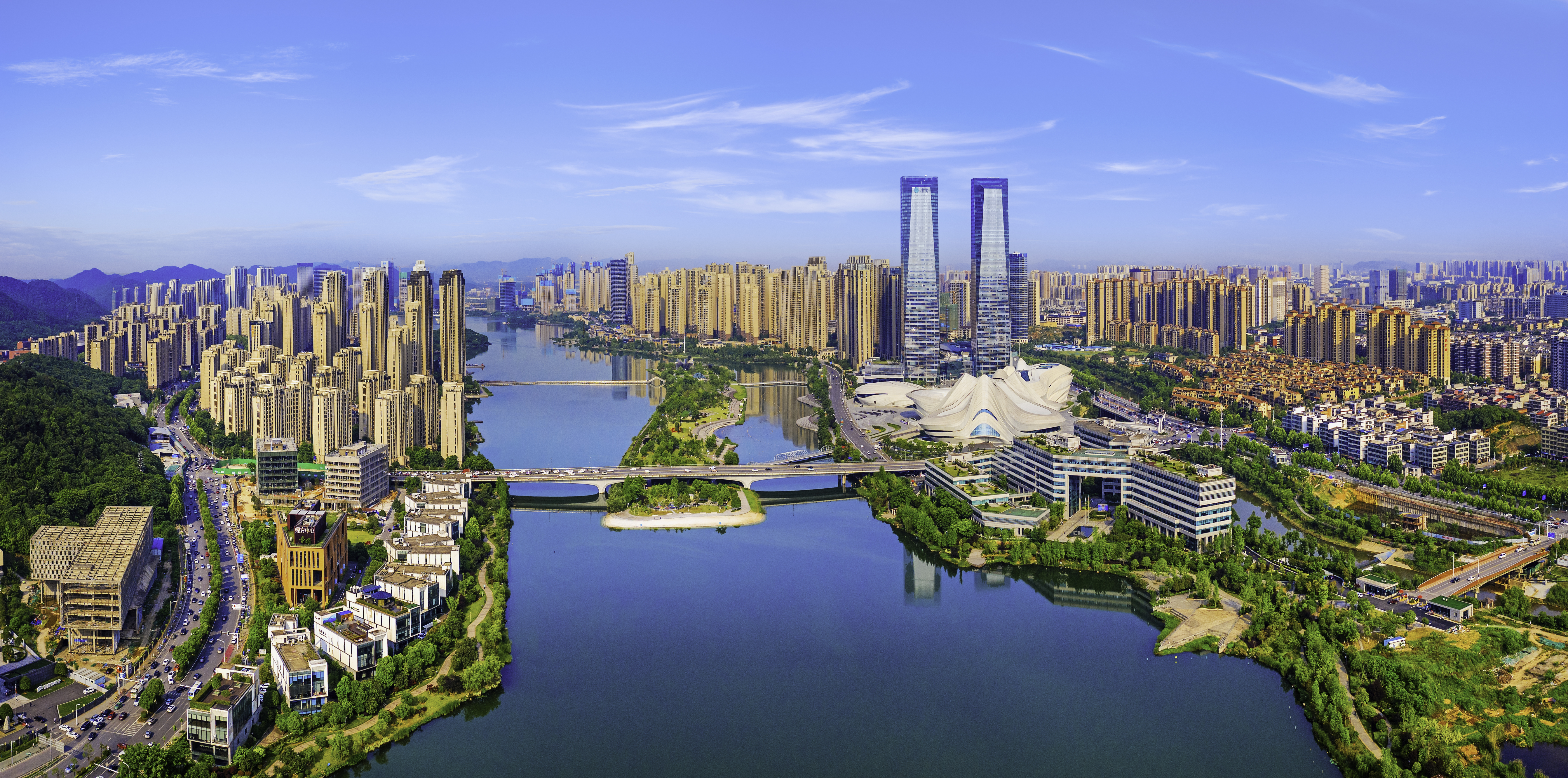 梅溪湖国际新城，岳麓发展的地标区域。长沙晚报通讯员 谢望东 摄