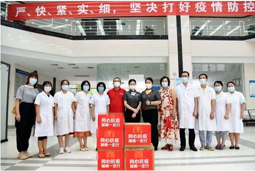 “后勤兵”事无巨细默默付出，筑牢后勤保障。均为长沙晚报通讯员 马征 供图