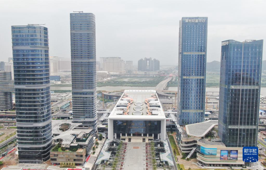 这是2020年8月18日拍摄的横琴口岸（无人机照片）。新华社记者邓华摄