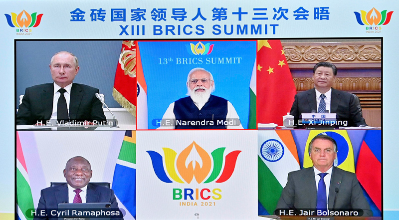 2021年9月9日晚，金砖国家领导人第十三次会晤以视频方式举行。国家主席习近平在北京出席会晤并发表重要讲话。南非总统拉马福萨、巴西总统博索纳罗、俄罗斯总统普京出席，印度总理莫迪主持会晤。新华社记者 岳月伟 摄