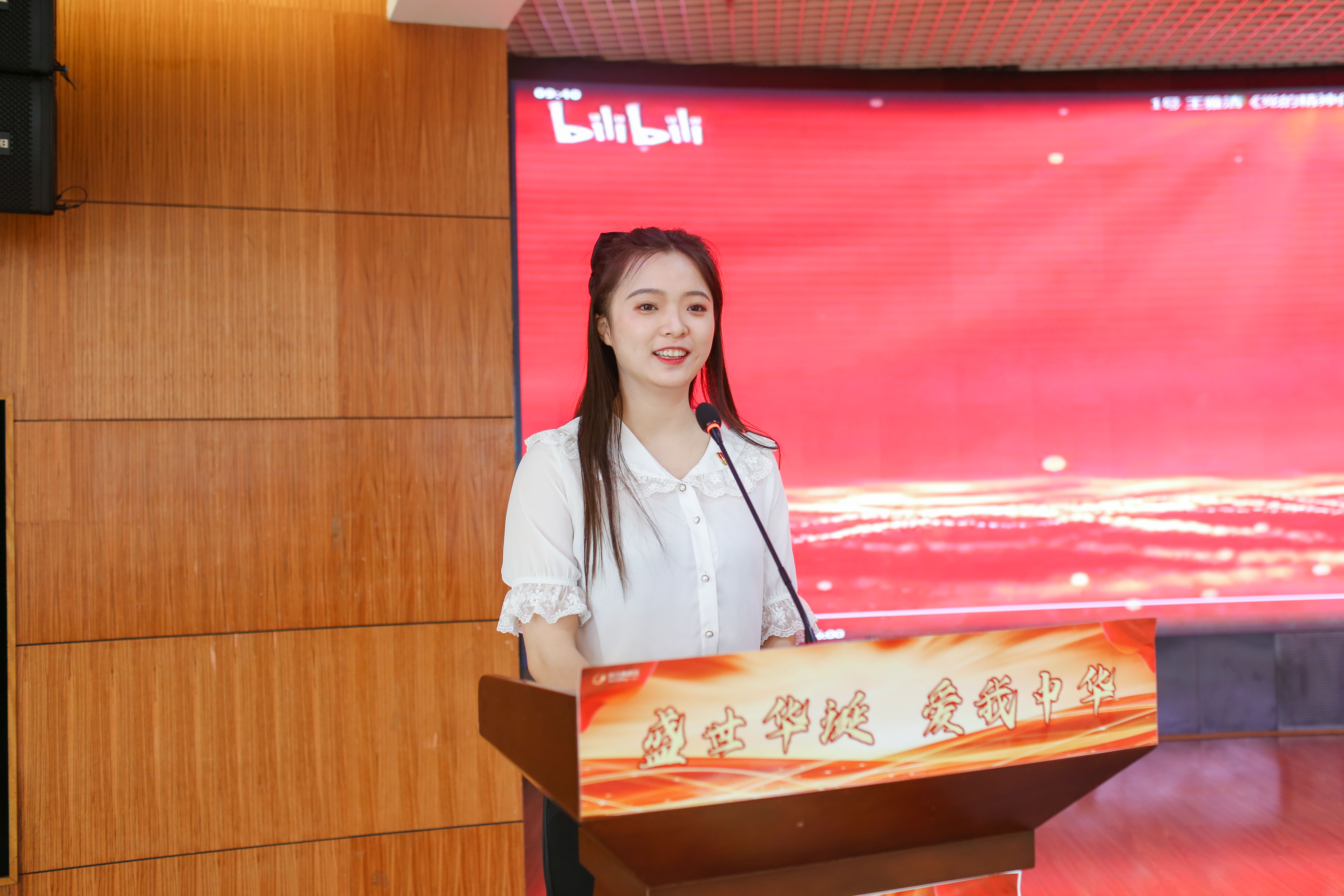 来自城管环保局的参赛选手表达初心与使命。柯鸣 摄