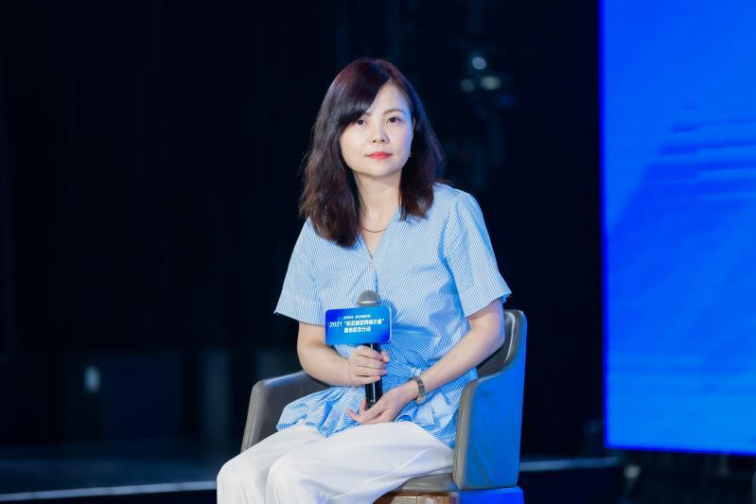 扬子晚报编委张琳