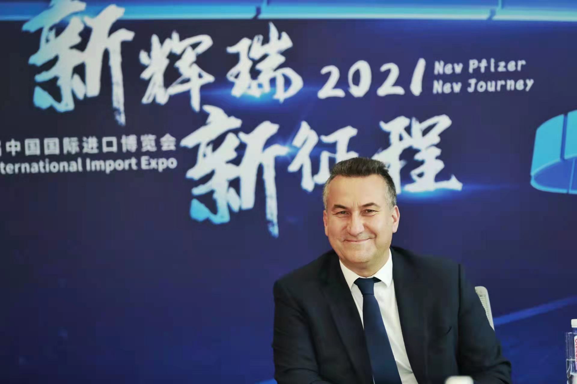 辉瑞生物制药集团中国区总裁彭振科