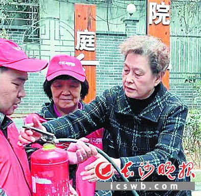 刘英兰。高兴 摄