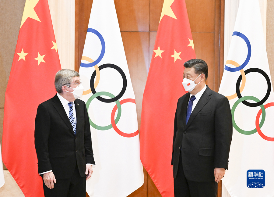 1月25日，国家主席习近平在北京钓鱼台国宾馆会见国际奥委会主席巴赫。新华社记者 张领 摄