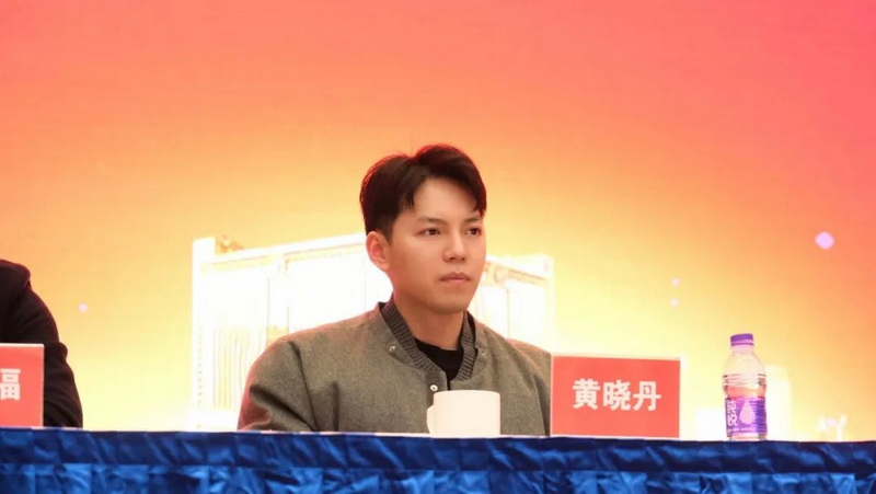 万家丽实业集团总经理黄晓丹