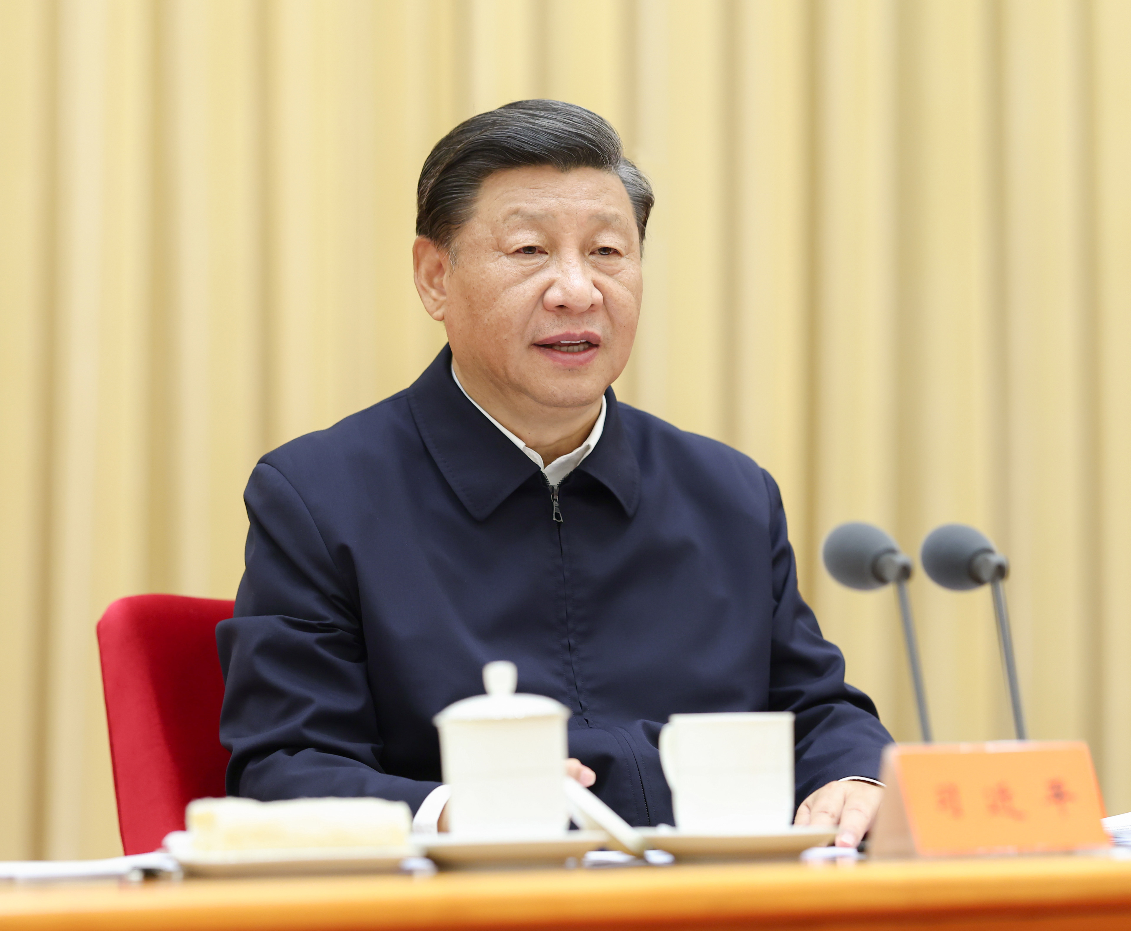7月26日至27日，省部级主要领导干部“学习习近平总书记重要讲话精神，迎接党的二十大”专题研讨班在京举行。中共中央总书记、国家主席、中央军委主席习近平在开班式上发表重要讲话。