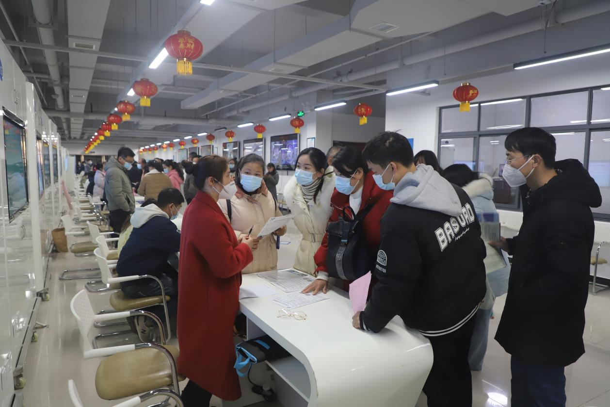 招聘企业介绍岗位情况