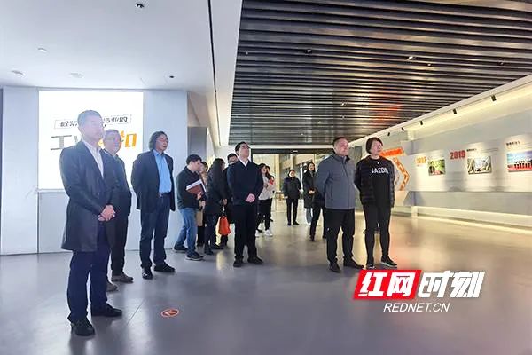 湖南证监局走访申亿智慧工厂。