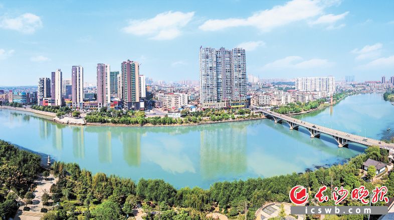 宁乡市坚持生态文明先行，加快推进百姓富、生态美的绿色可持续发展，让人们乐享和谐美丽的宜居环境。均为受访者供图