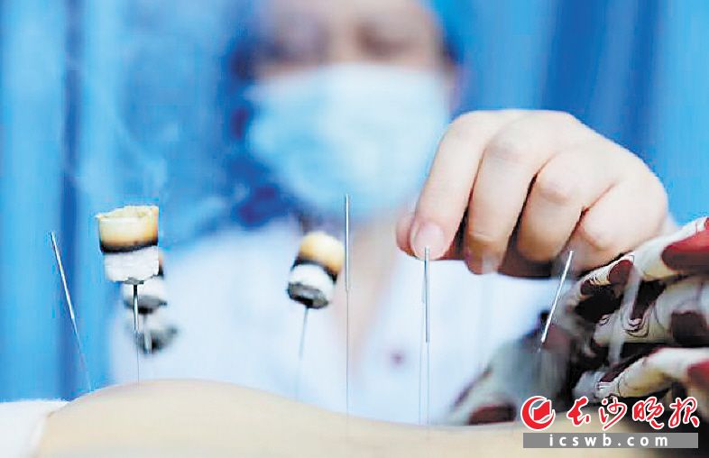 中医外治广受患者好评。均为医院供图