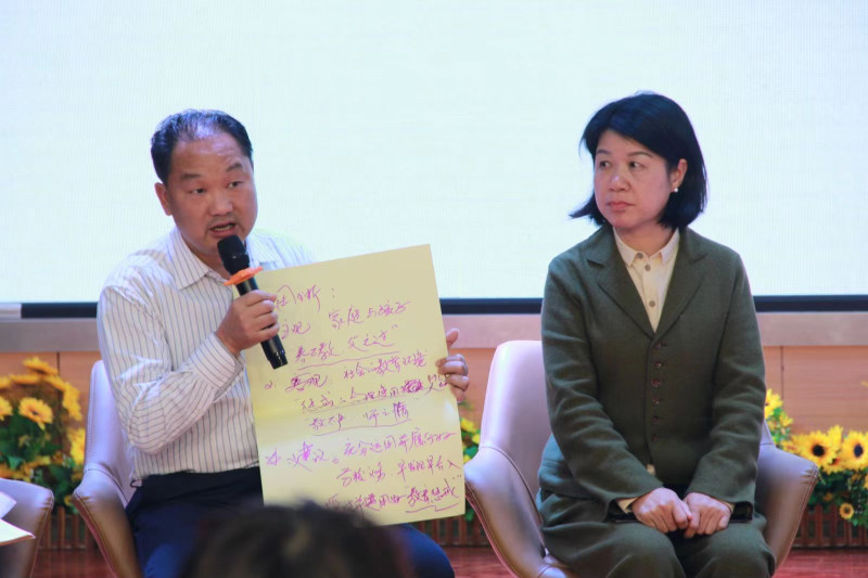 参与讨论的校长们都表达了自己的破解和应对之策。